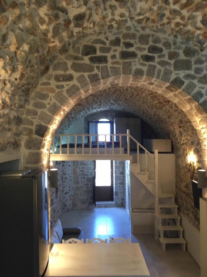 Вилла Elata Stone House Экстерьер фото