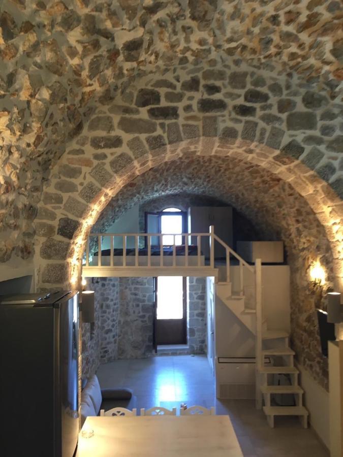 Вилла Elata Stone House Экстерьер фото